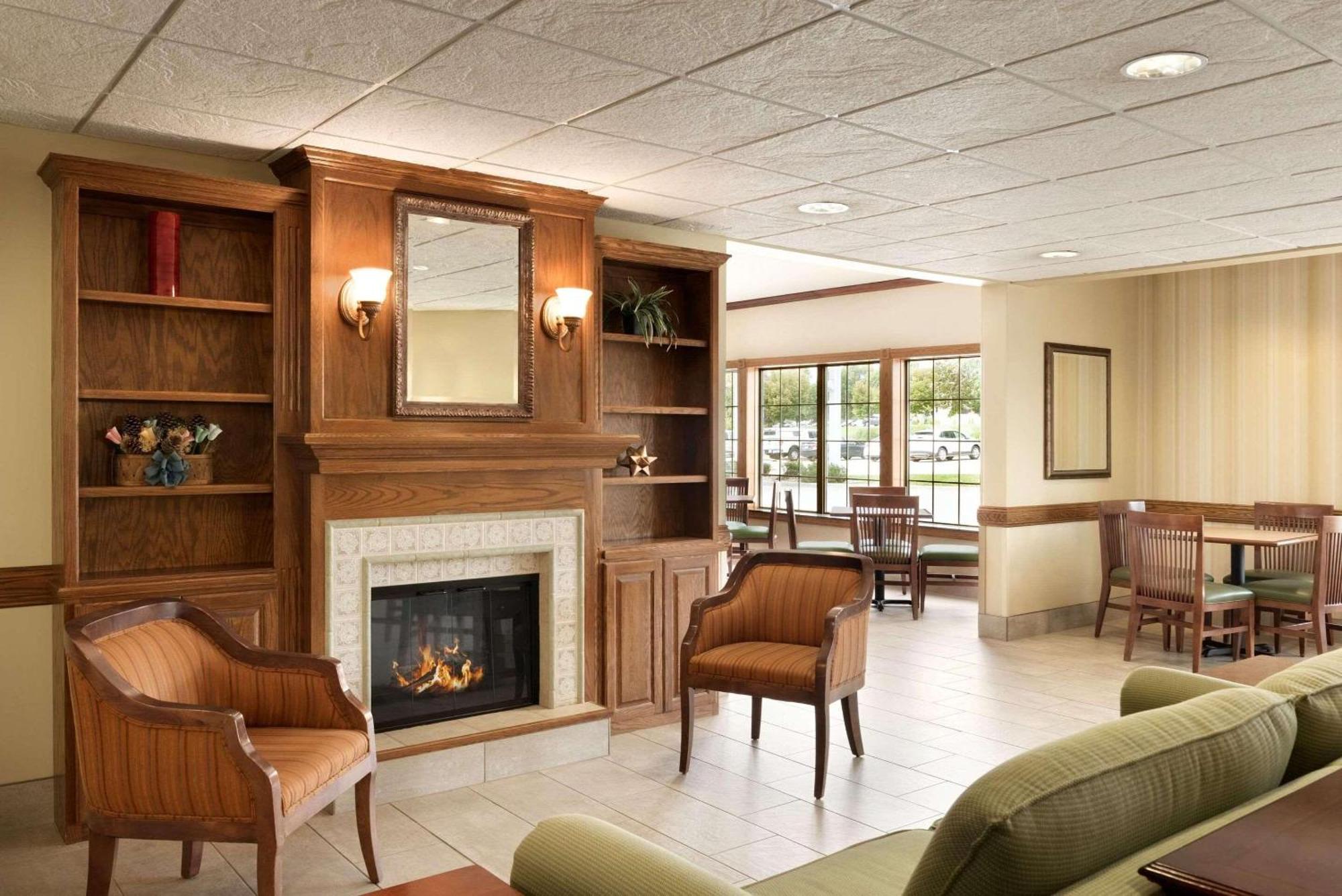 Country Inn & Suites By Radisson, Chanhassen, Mn Exterior foto